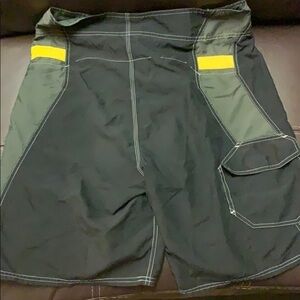 𝅺MENS Kanu Size 34 Swimming or Running Shorts